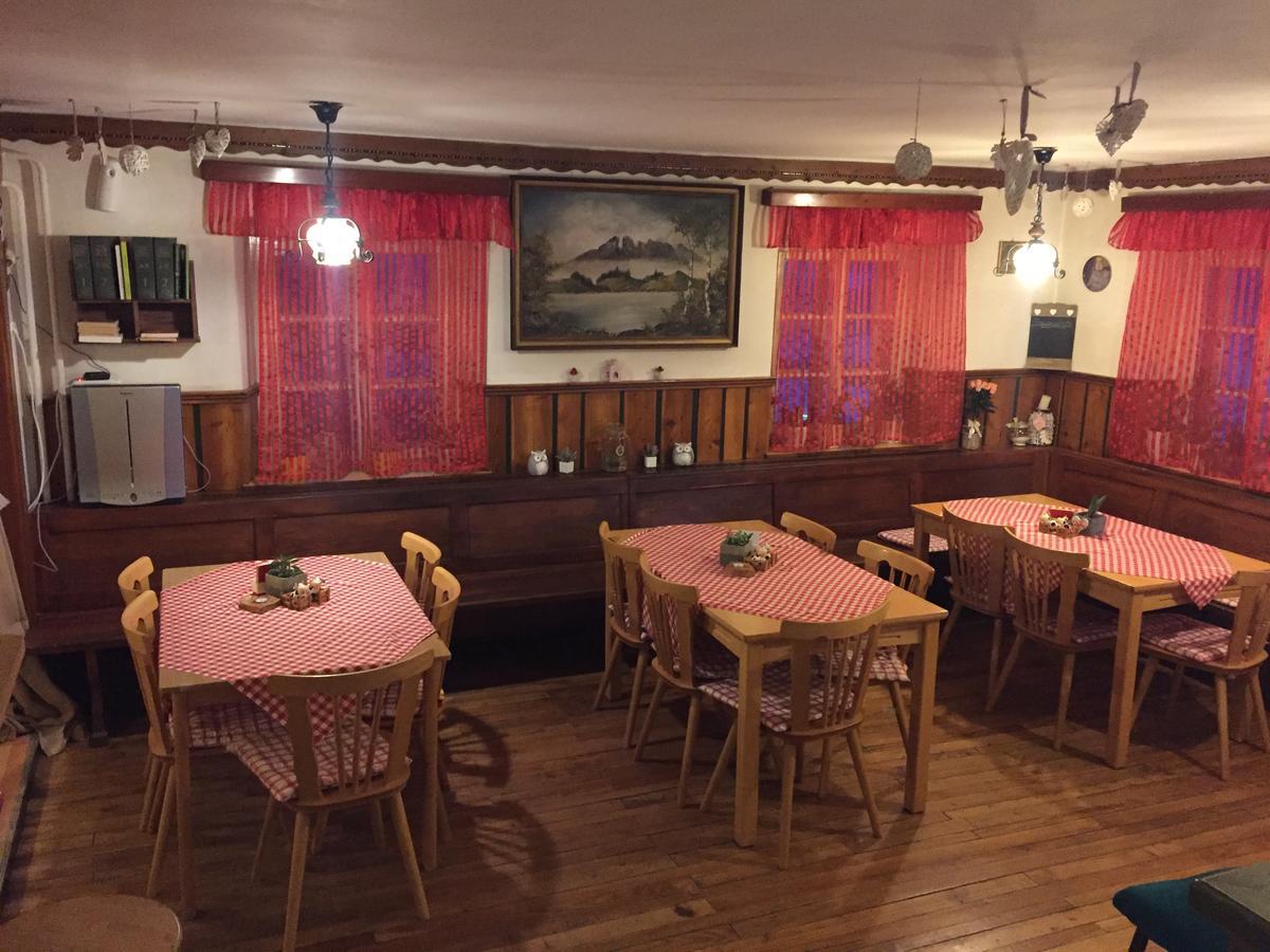 Hotel Gasthaus Luggwirt Gnesau Esterno foto